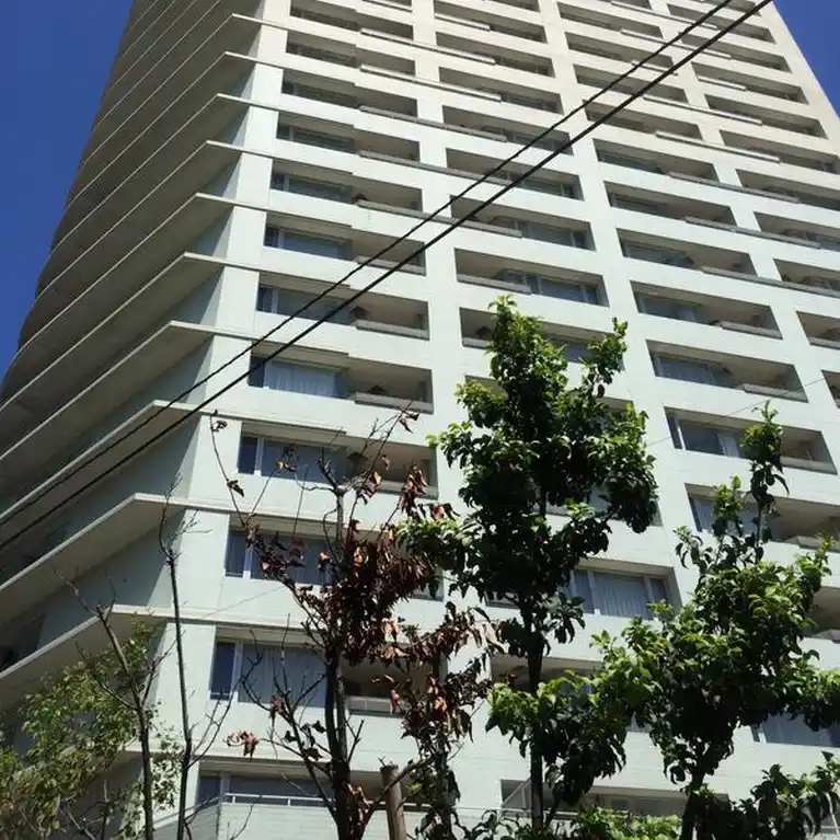グリーンプリズムタワー